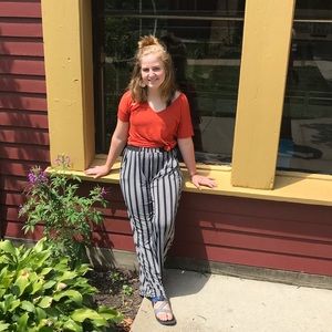 Meet your Posher, Lydia